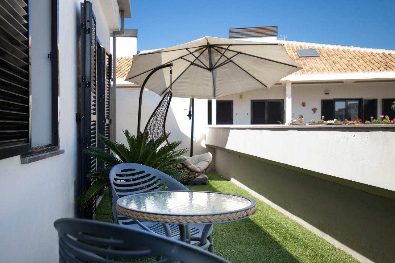 Apartamento Atico Real Suites Гранада Экстерьер фото